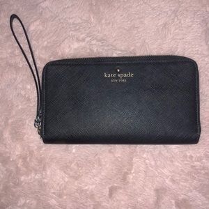 Kate Spade wristlet Wallet